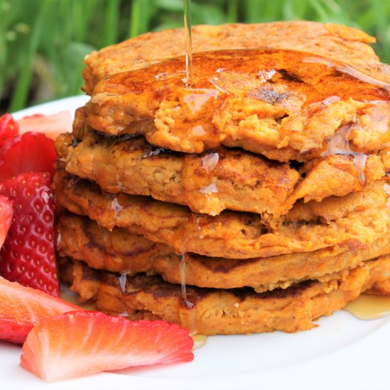 Pumpkin Pie Paleo Pancakes