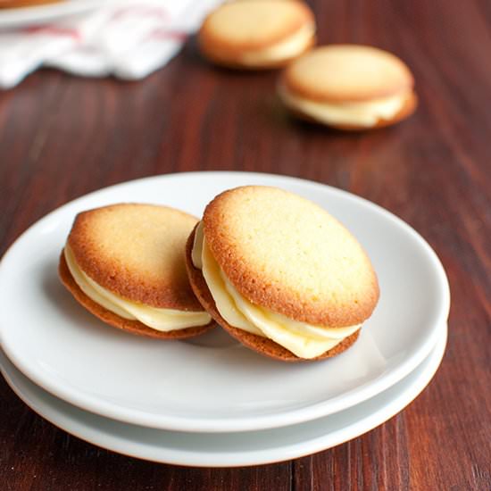 Easy Buttercream-Filled Cookies