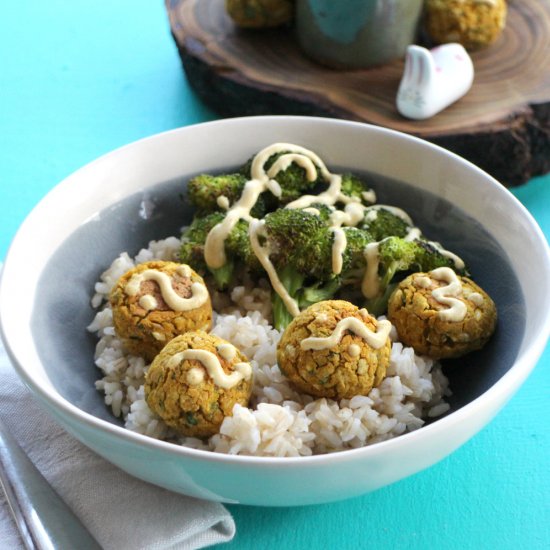 Indian-inspired falafel bowl