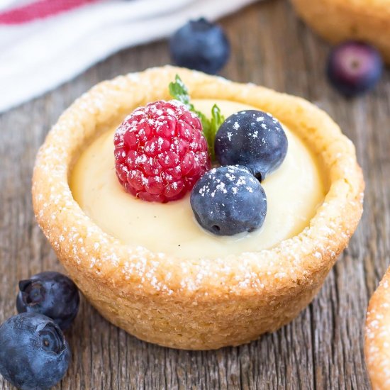 Vanilla Custard Cookie Cups