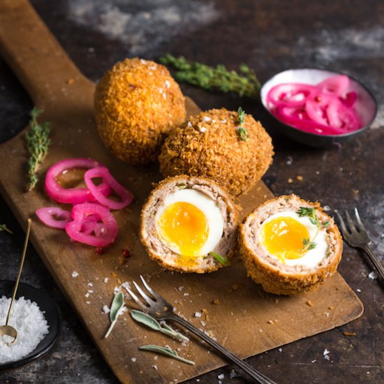 Scotch Eggs with perfect Runny Yolk