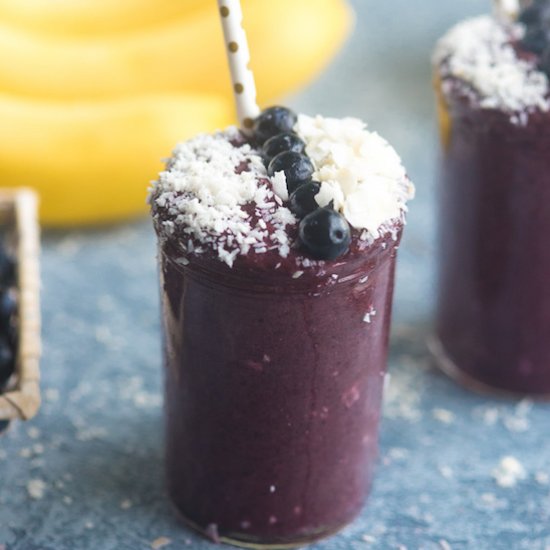 Coconut Blueberry Acai Smoothie