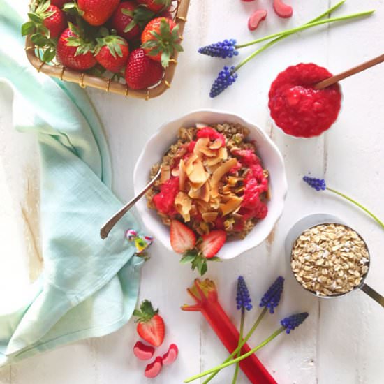 Oatmeal with Strawberry Rhubarb