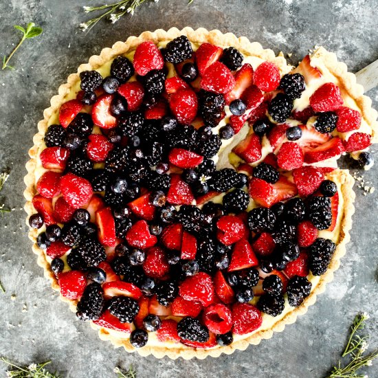 Berry Tart with Vanilla Custard