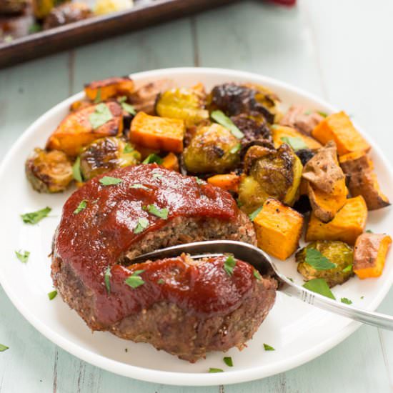 Mini Meatloaves w/ Roasted Veggies