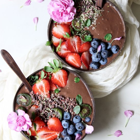 Chocolate Acai Smoothie Bowls