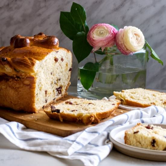 Ukrainian Paska Bread