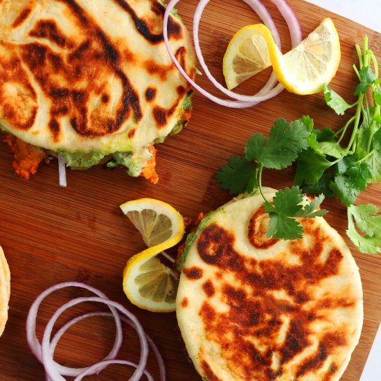 The Best Tandoori Chicken Naanwich