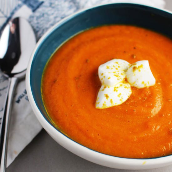 Indian Spiced Carrot Ginger Soup