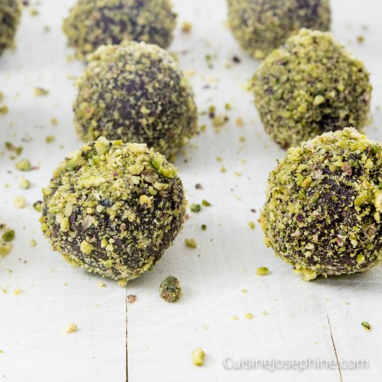 Vegan Chocolate Balls