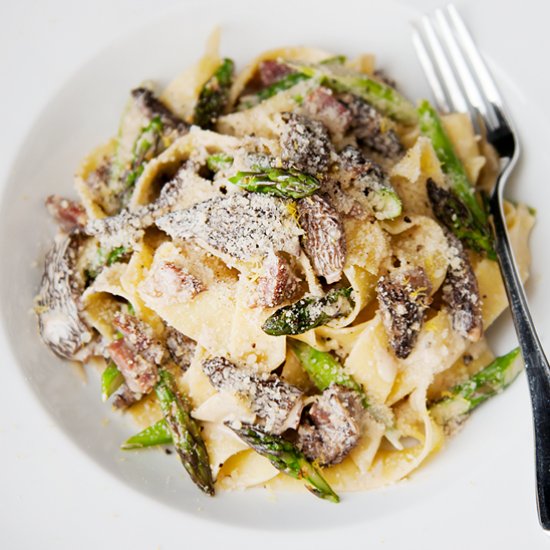 Morel Asparagus Prosciutto Pasta