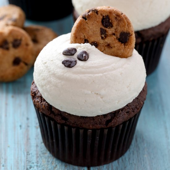 Cookie dough cupcakes