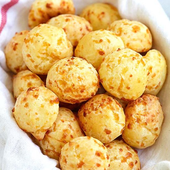 Brazilian Cheese Puffs