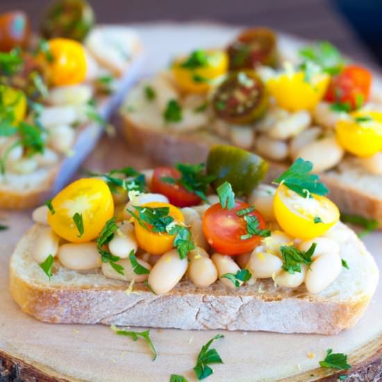 Cannelini Bean and Tomato Crostinis