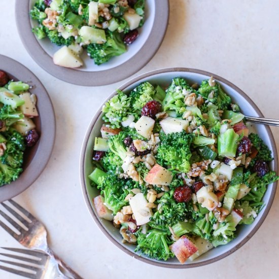 Mayo-Free Broccoli Salad