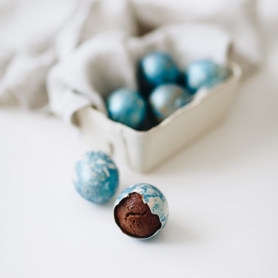 Paleo Brownie in Easter Eggs