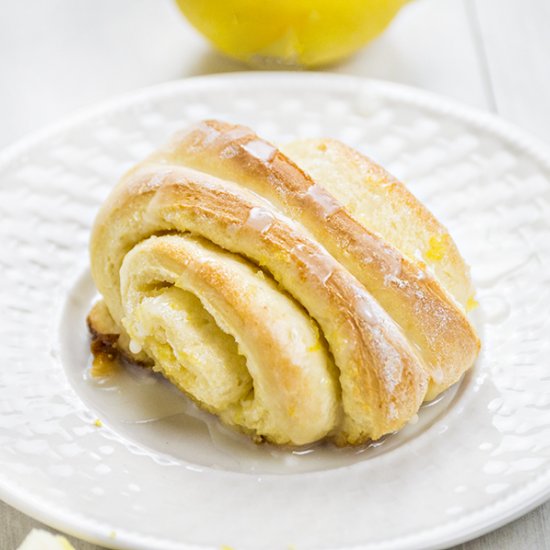 Butterfly Lemon Rolls