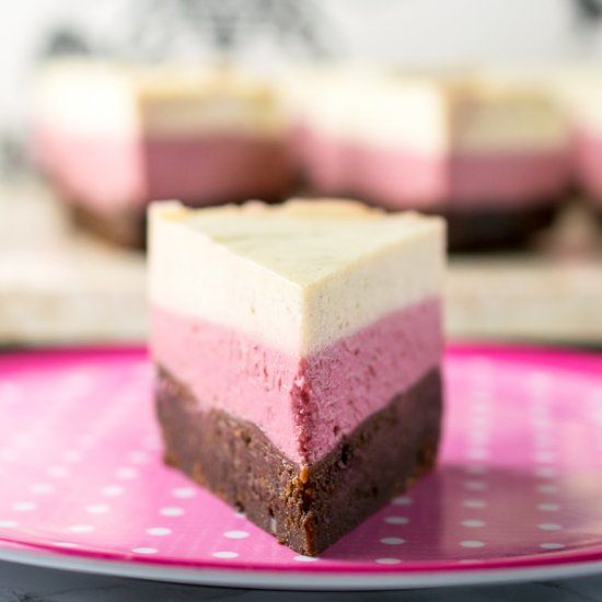 Instant Pot Neapolitan Cheesecake