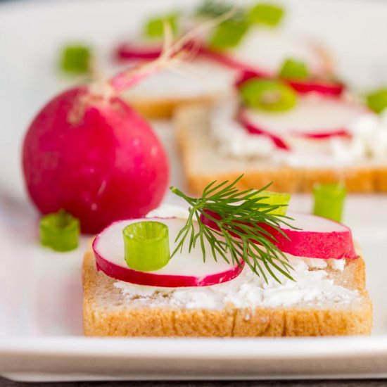 Radish Goat Cheese Sandwich Bites