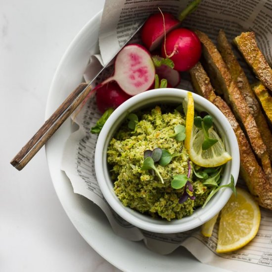 Roasted Broccoli Pesto