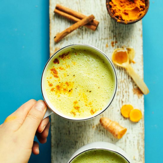 5-Minute Vegan Golden Milk