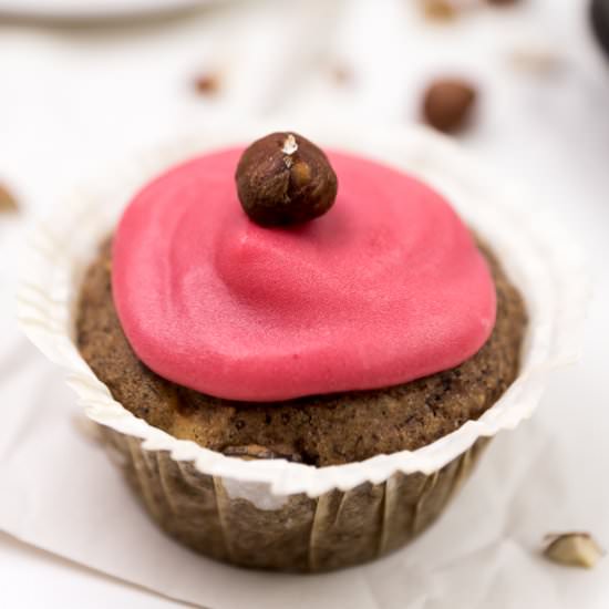 Hazelnut Muffins with Raspberries