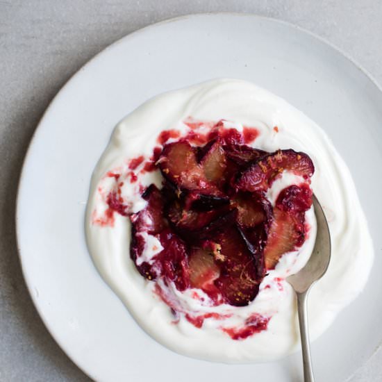 Baked Plums with Ginger & Orange