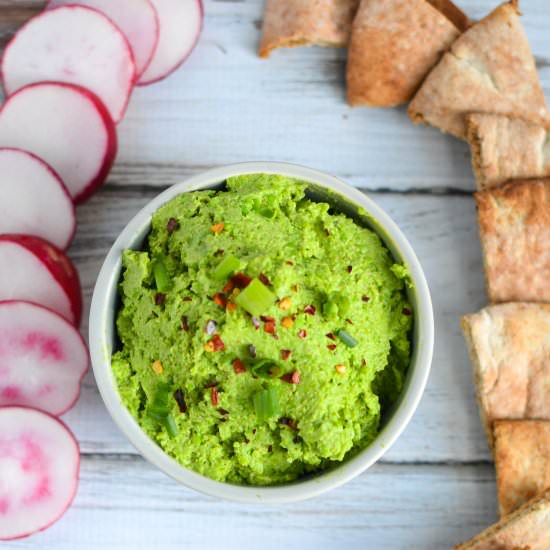 Creamy Spring Pea Guacamole