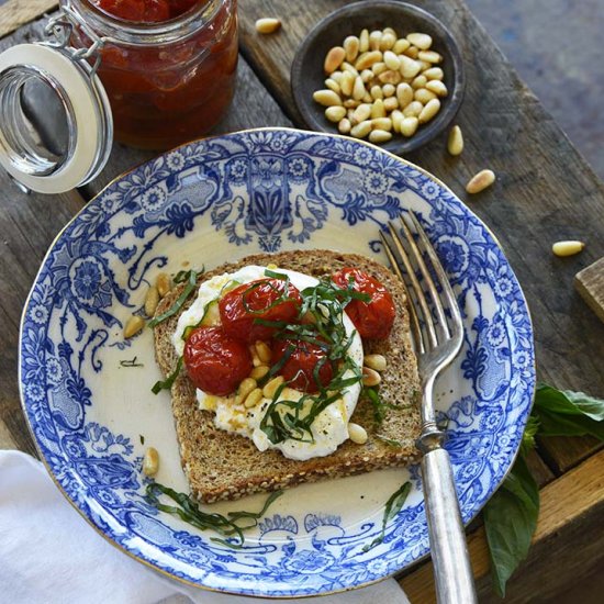 Oven-Roasted Garlicky Tomato Toast