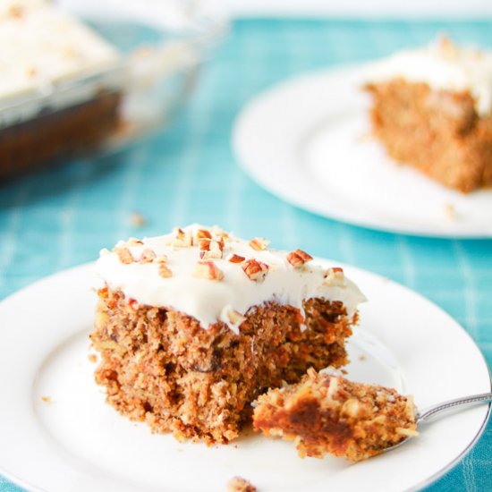 Fluffy and Moist Carrot Cake