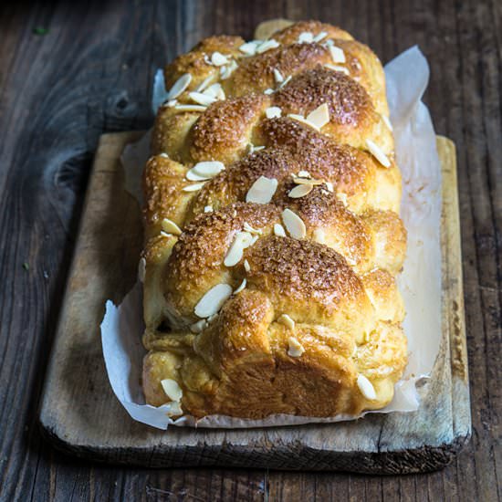 Sweet Easter bread