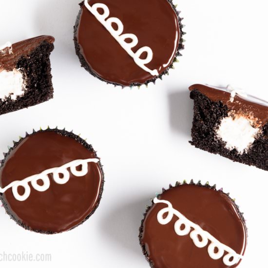 Copycat Hostess Cupcakes