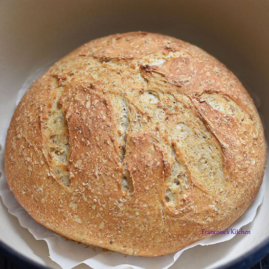 Dutch Oven Oatmeal Bread