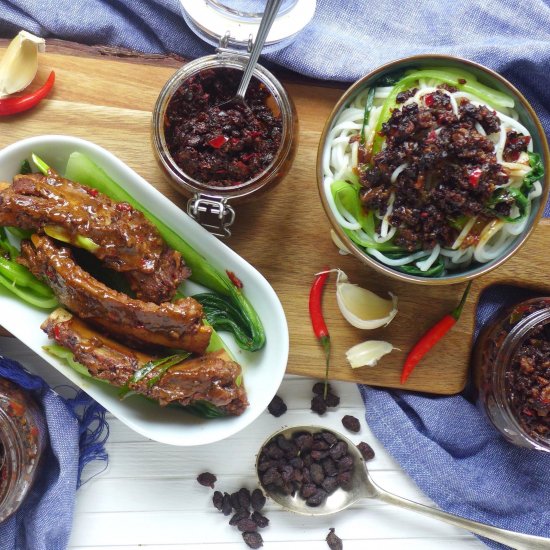 Spicy black bean sauce