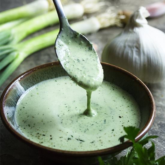 Green Goddess Buttermilk Dressing