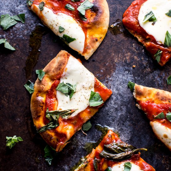 10 Minute Margherita Naan Pizza