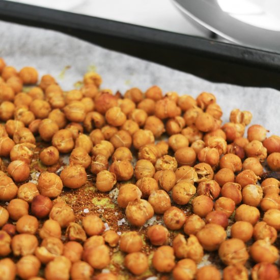 Curry Dry-Roasted Chickpeas