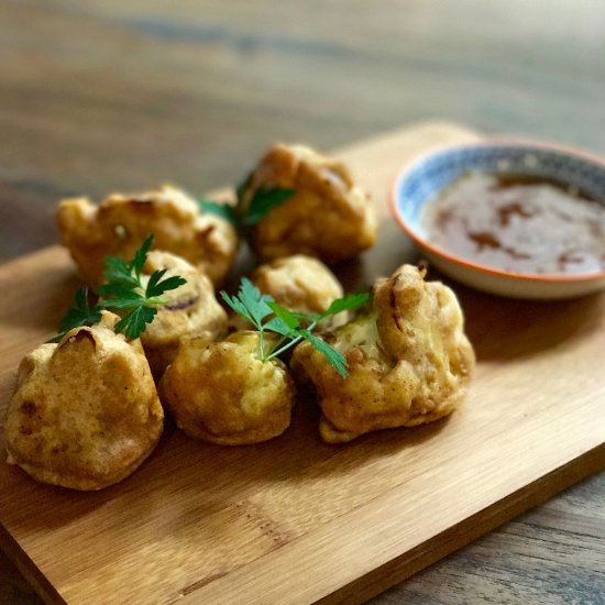 Cauliflower Pakoras