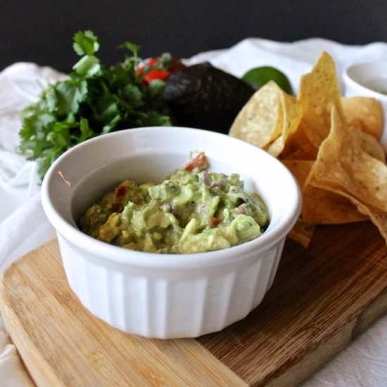 Quick and Easy Guacamole for Two