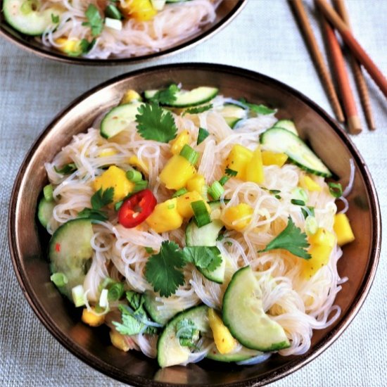 Spicy Ginger Noodle Salad w Mangos