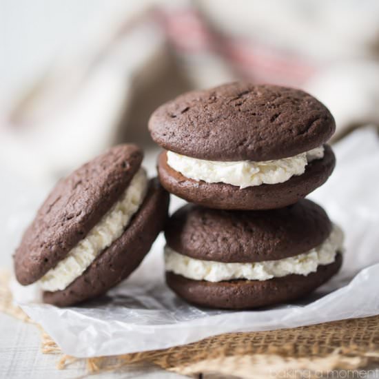 Classic Whoopie Pies