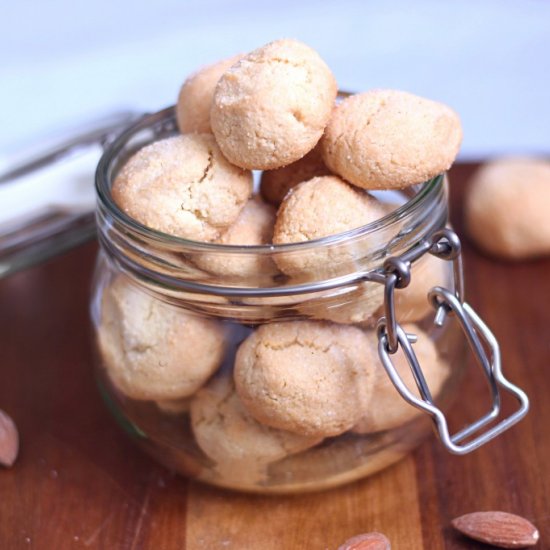 Italian Amaretti