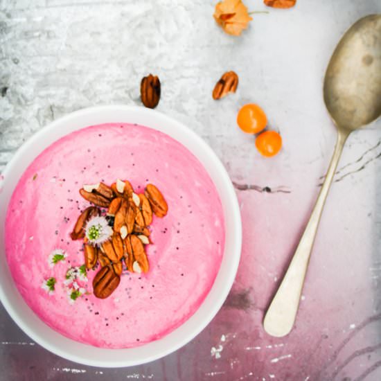 Beet Overnight Oats Smoothie Bowl