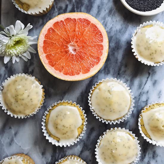 grapefruit ricotta poppy seed cakes