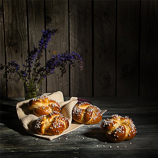 Portuguese Sweetened Condensed Milk Rolls