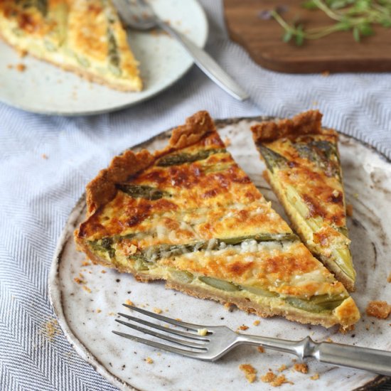 Asparagus quiche