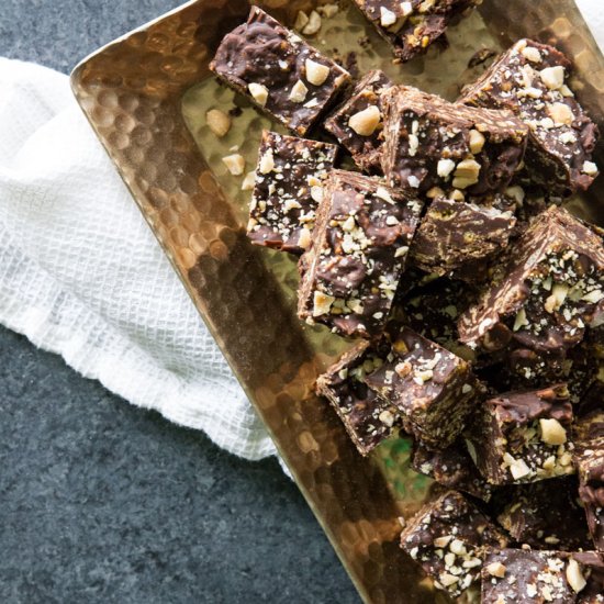 Dark Chocolate No Bake Crunch Bars