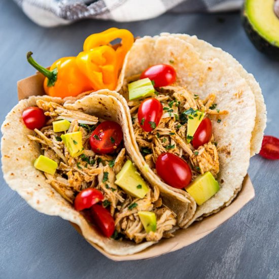 Slow Cooker Verde Chicken Tacos