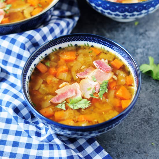 Slow Cooker Split Pea Soup