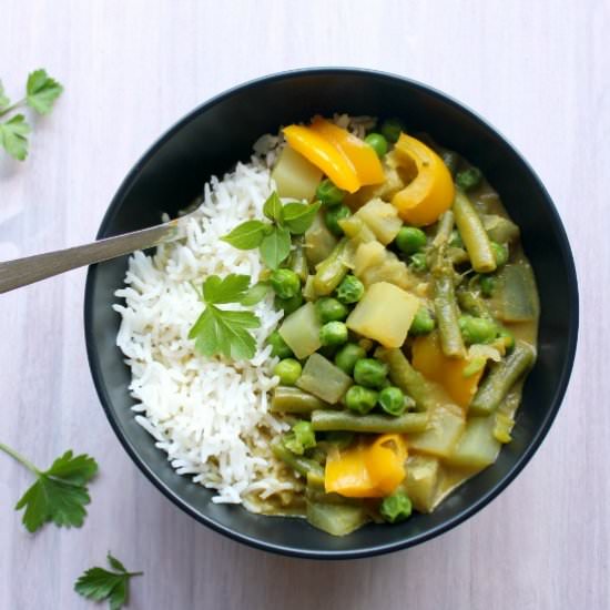 Vegetable Coconut Thai Green Curry